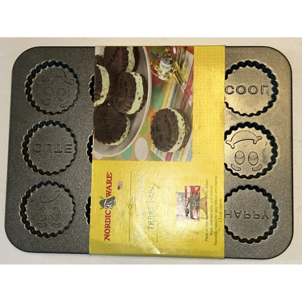 Nordic Ware Pro NIP Cast Aluminum Treat Pan Funny Faces‎ Whoopie Pie New USA